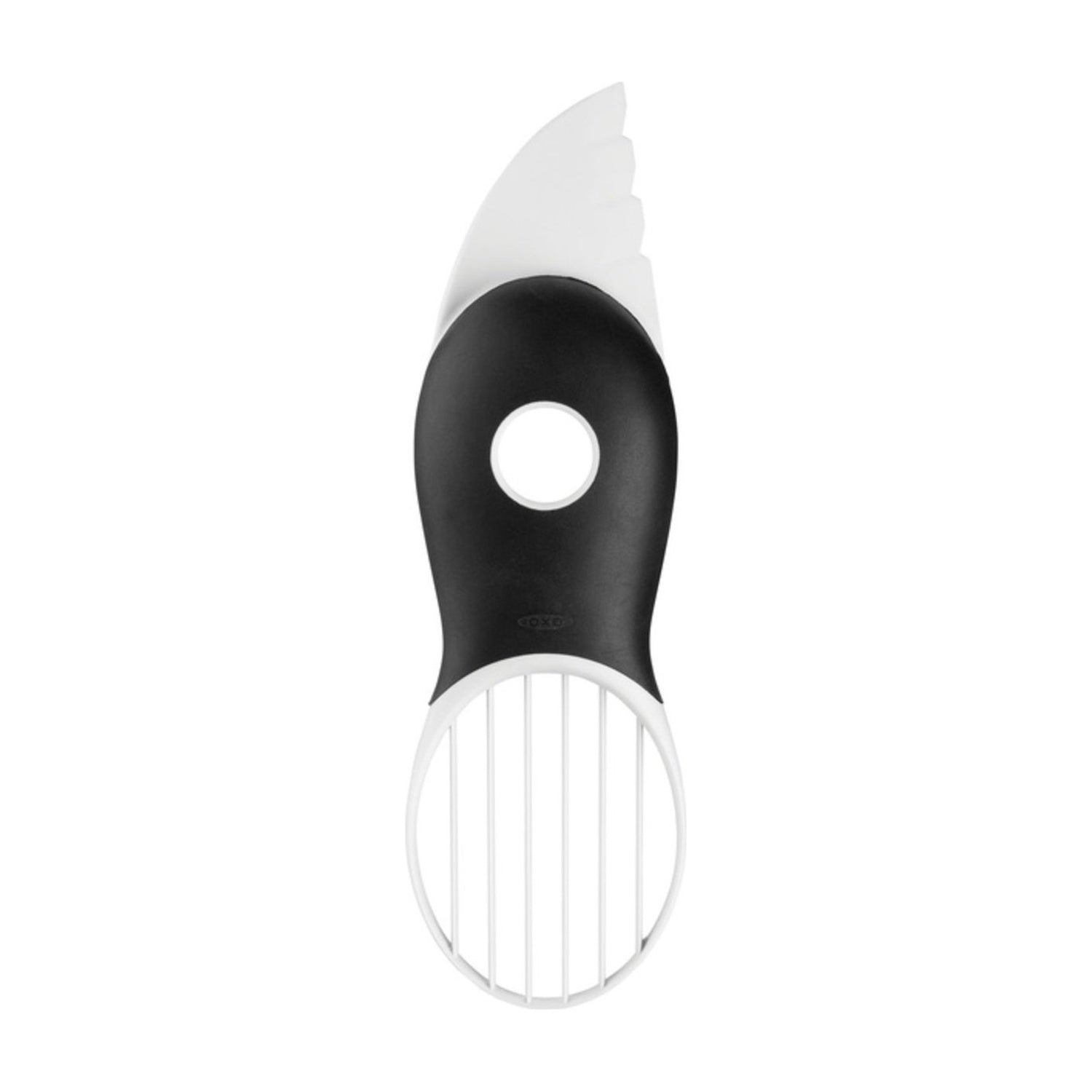 OXO Good Grips Avocadosnijder 3 in 1 op witte achtergrond