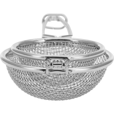 Westmark Nest Frituurlepel, zilver, close-up van het fijne RVS gaas in de geopende bolvorm