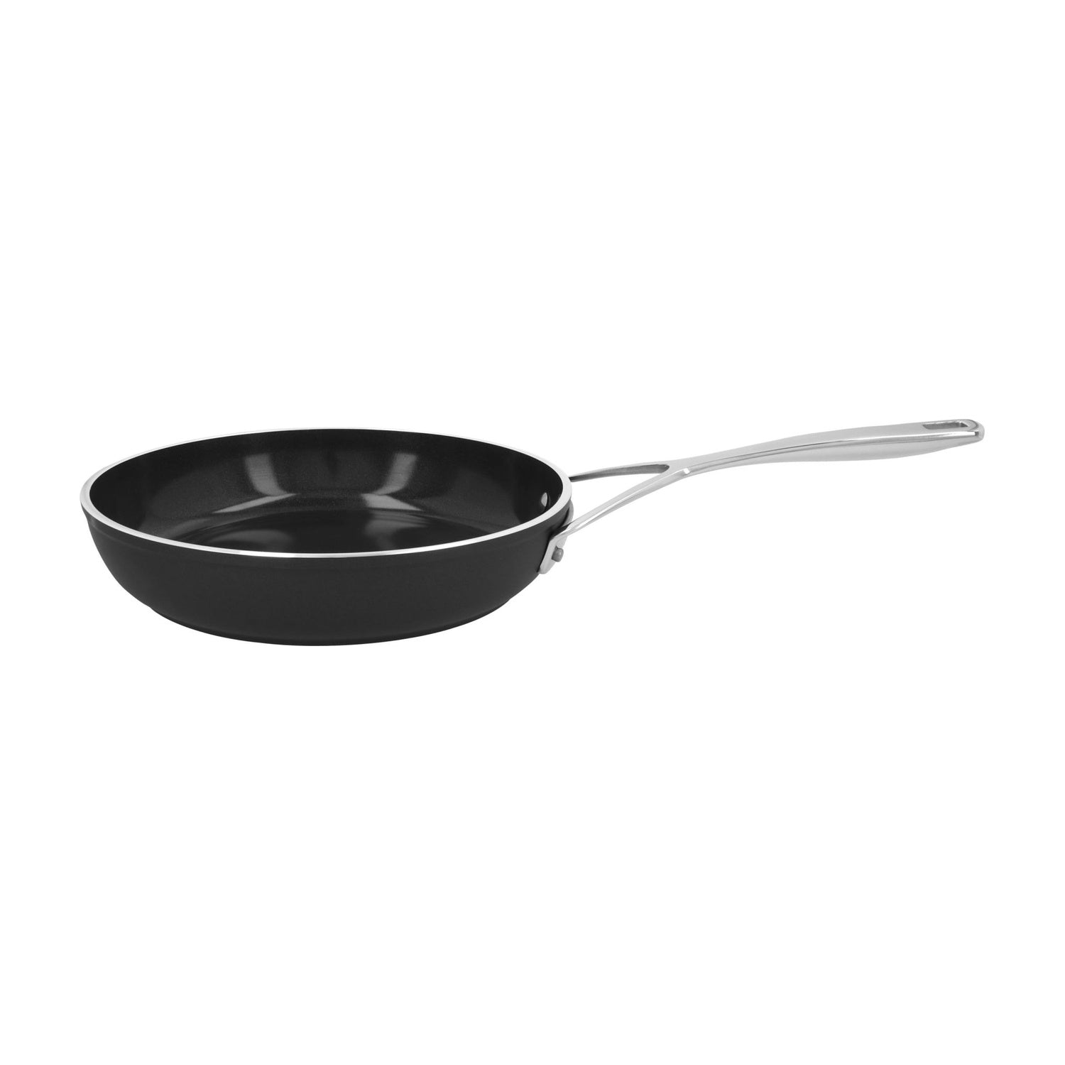 Demeyere Alu Pro 5 Ceraforce Koekenpan - 24 cm op witte achtergrond
