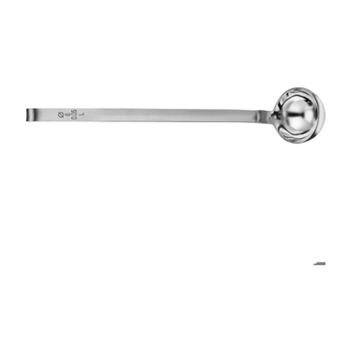 Westmark Soeplepel, RVS, close-up van de schep met ingegraveerde inhoudsmaat 0,05 liter