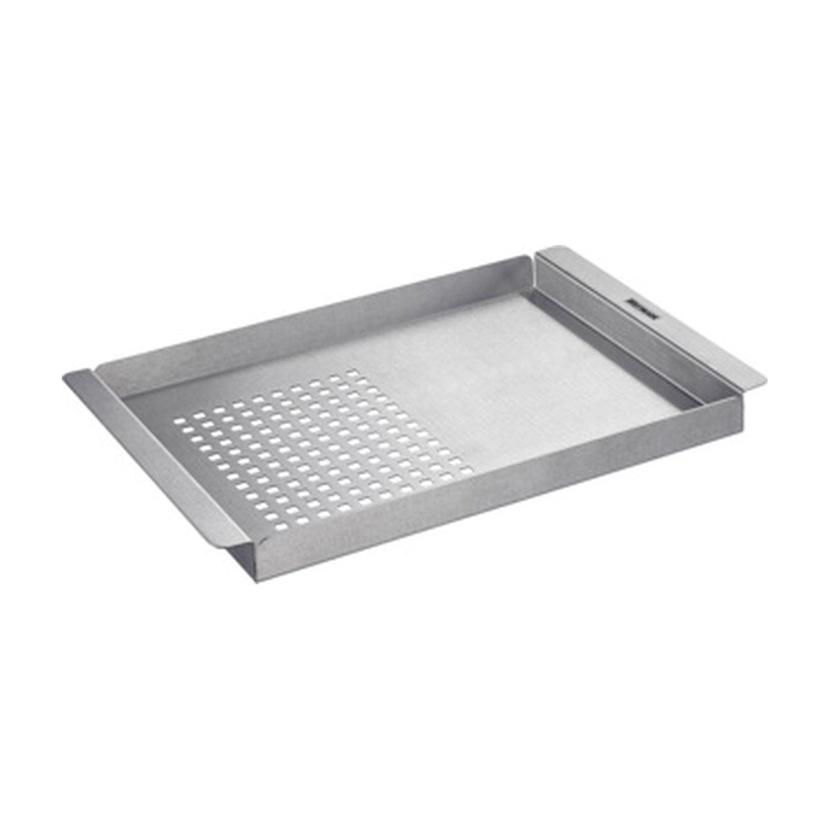 Westmark Grillrek 2-in-1, zilver, diagonaal productbeeld met half geperforeerd en half dicht RVS grillvlak