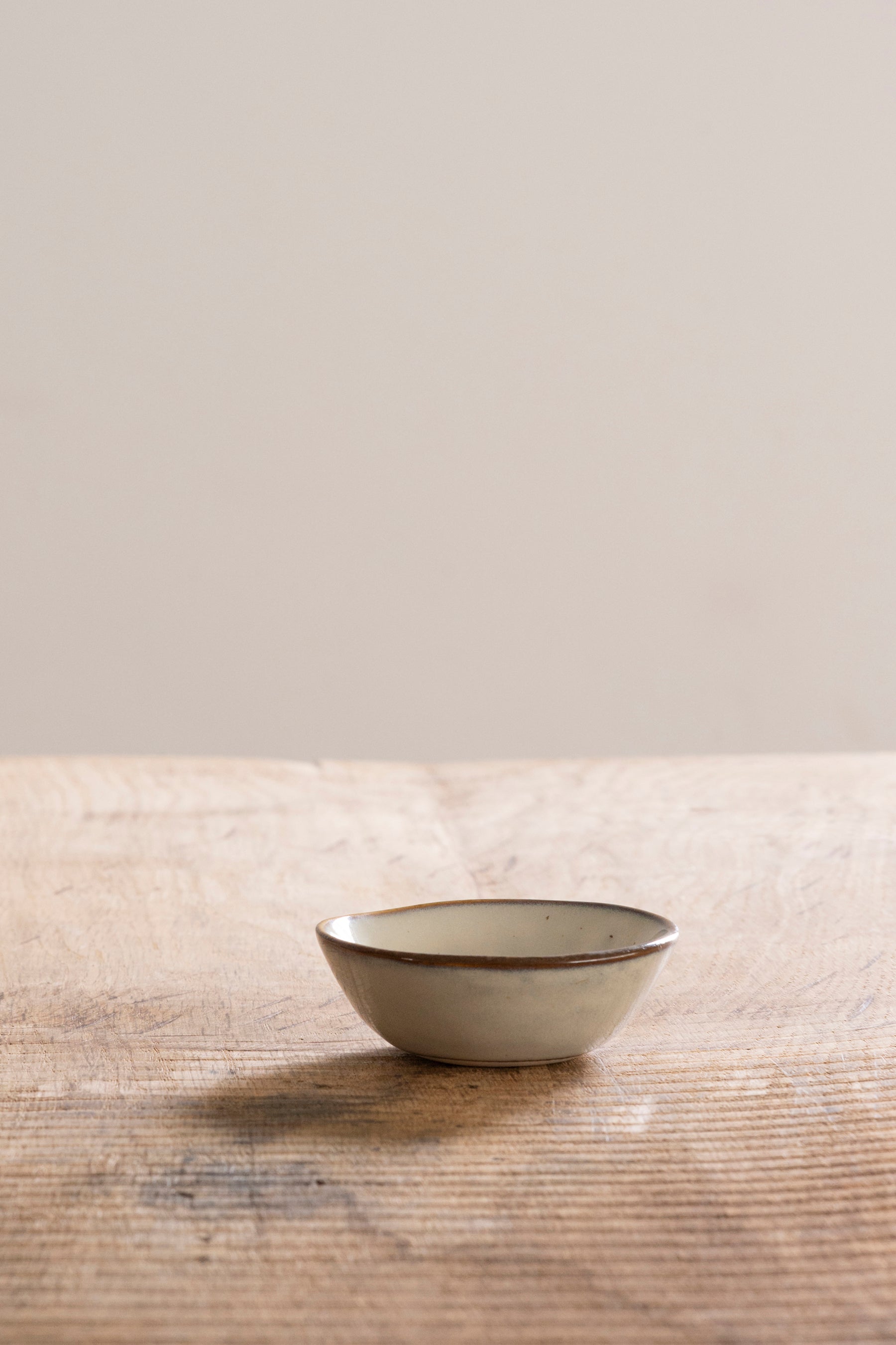 Dutch Rose Organic Kom Crème - 8 cm