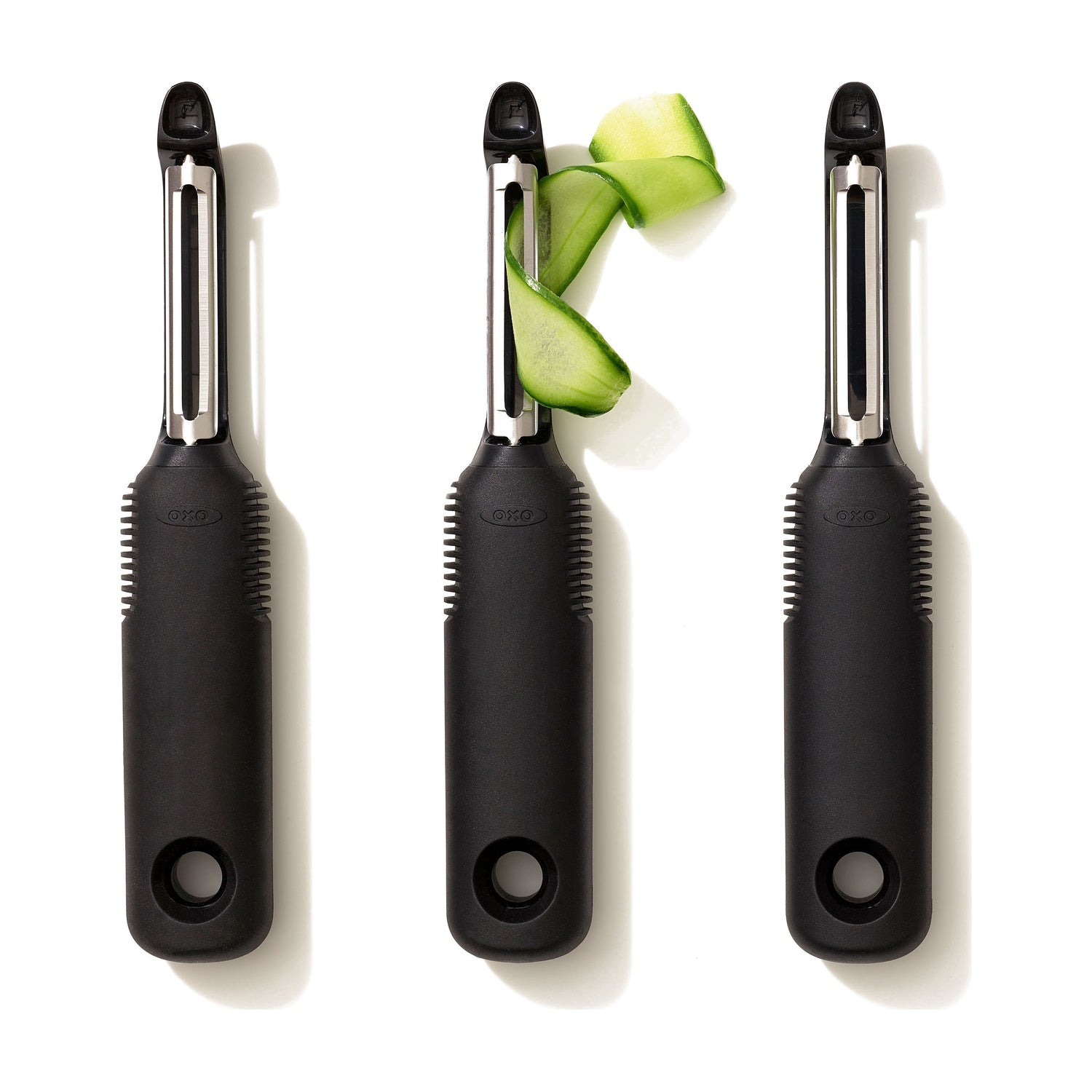 OXO Good Grips Dunschiller op witte achtergrond