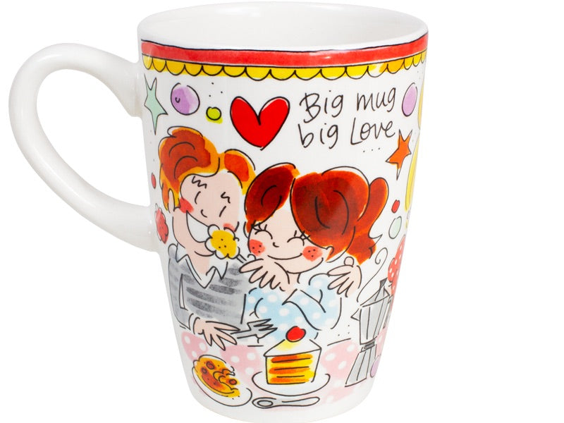 Blond Amsterdam beker XL met oor, twee meisjes met bloem, taartje en 'Big mug big love'.
