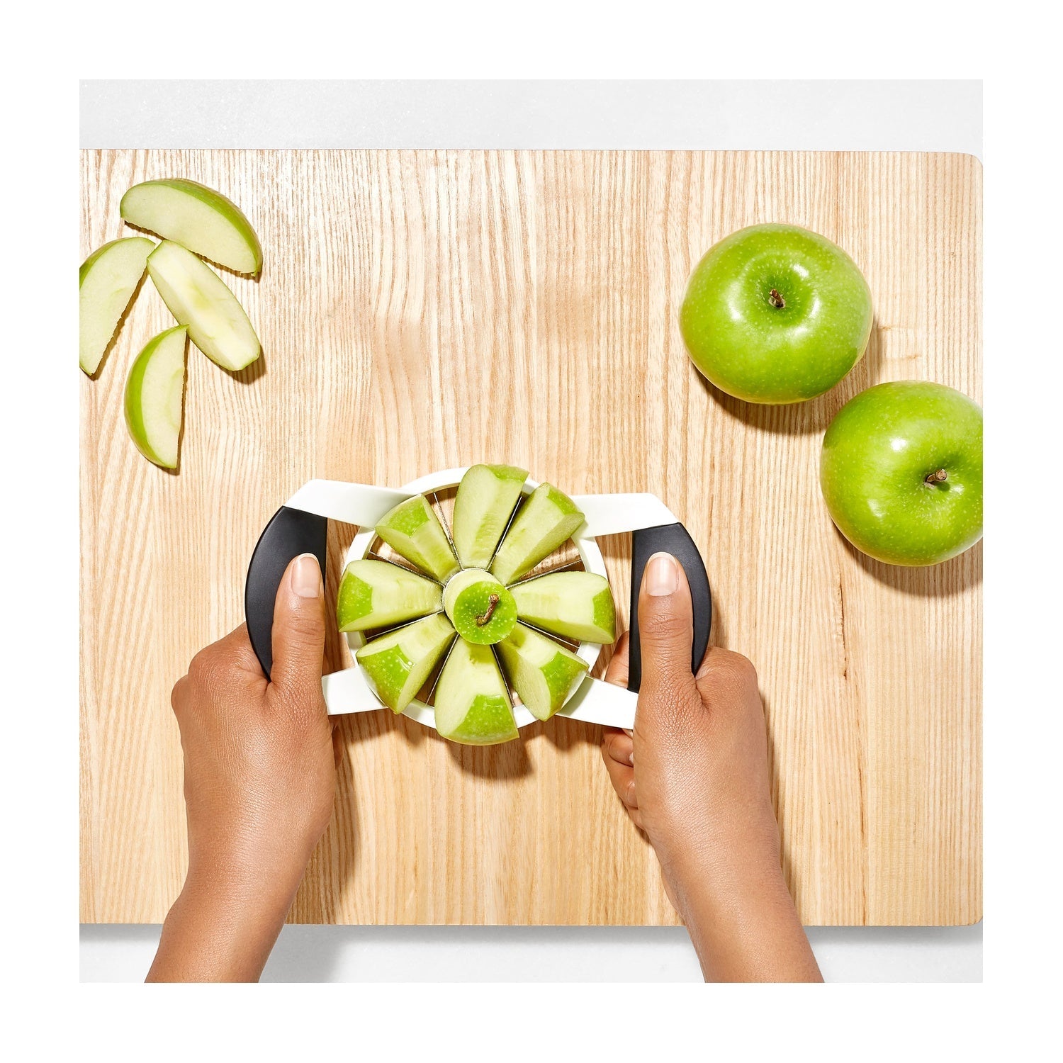 OXO Good Grips Appeldeler, productfoto 4