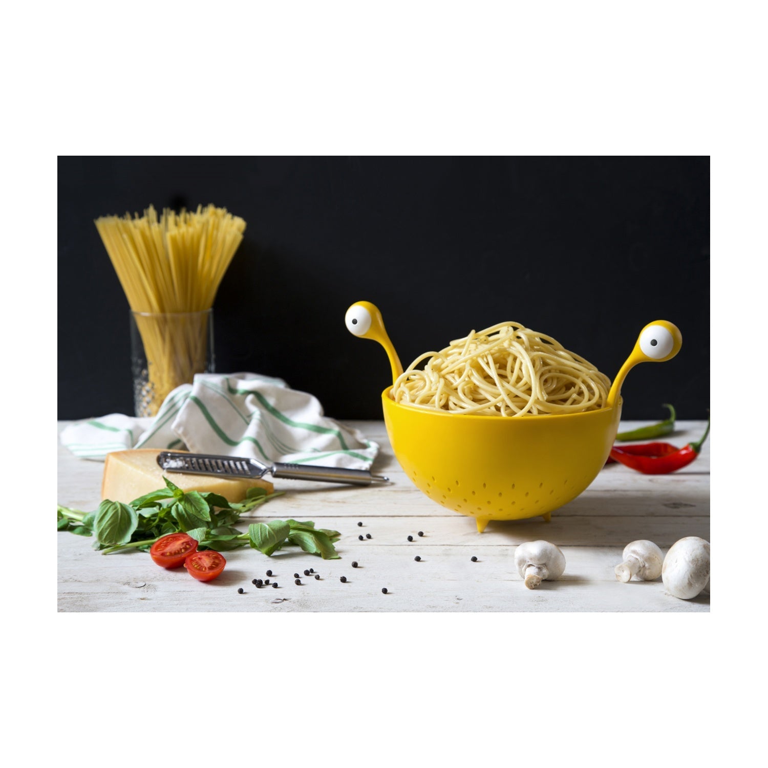 Ototo Spaghetti Monster Vergiet, sfeerbeeld