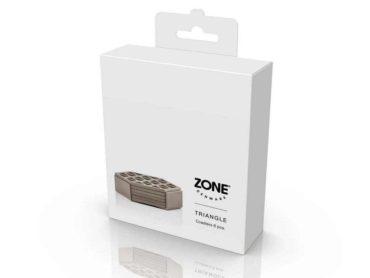 Verpakking met ophangoog en opdruk Zone Denmark Triangle Coasters 6 pcs., met taupe onderzetters in houder