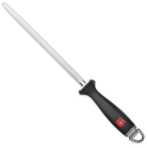 Wüsthof aanzetstaal van 26 cm met zwart handvat en geribbeld RVS staal, op een witte achtergrond.