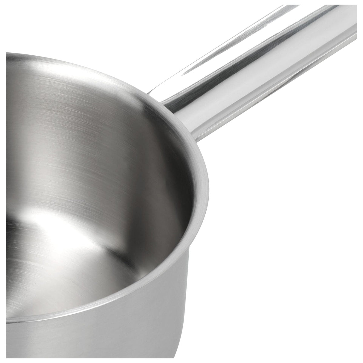 Detailopname van de gietrand en steel van de Demeyere Specialities 3 Sauspan 12 cm