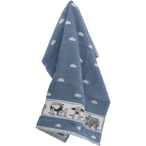 Bunzlau Castle Keukendoek - Schaap Grijs/Blauw, volledig hangend tegen een witte achtergrond
