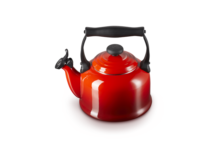 Le Creuset Tradition Fluitketel Kersenrood - 2,1 liter