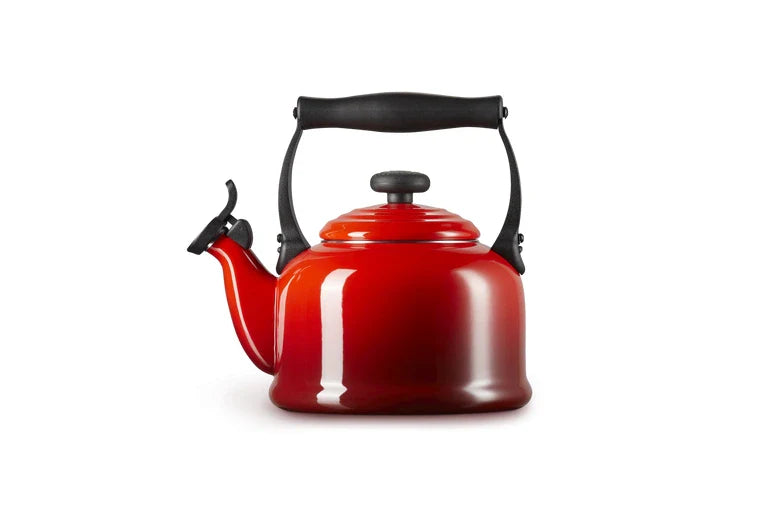 Le Creuset Tradition Fluitketel Kersenrood - 2,1 liter