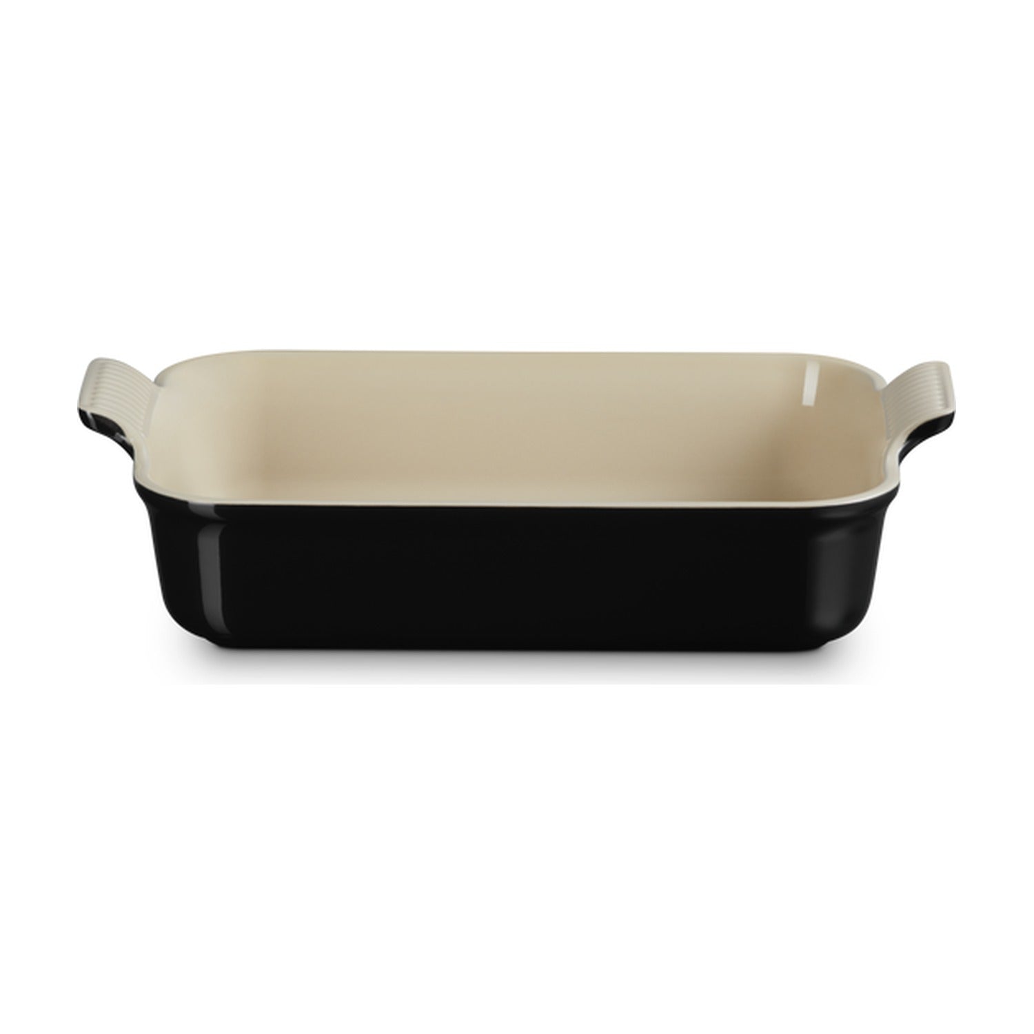 Le Creuset Ovenschaal Ebbenzwart - 32 cm op witte achtergrond