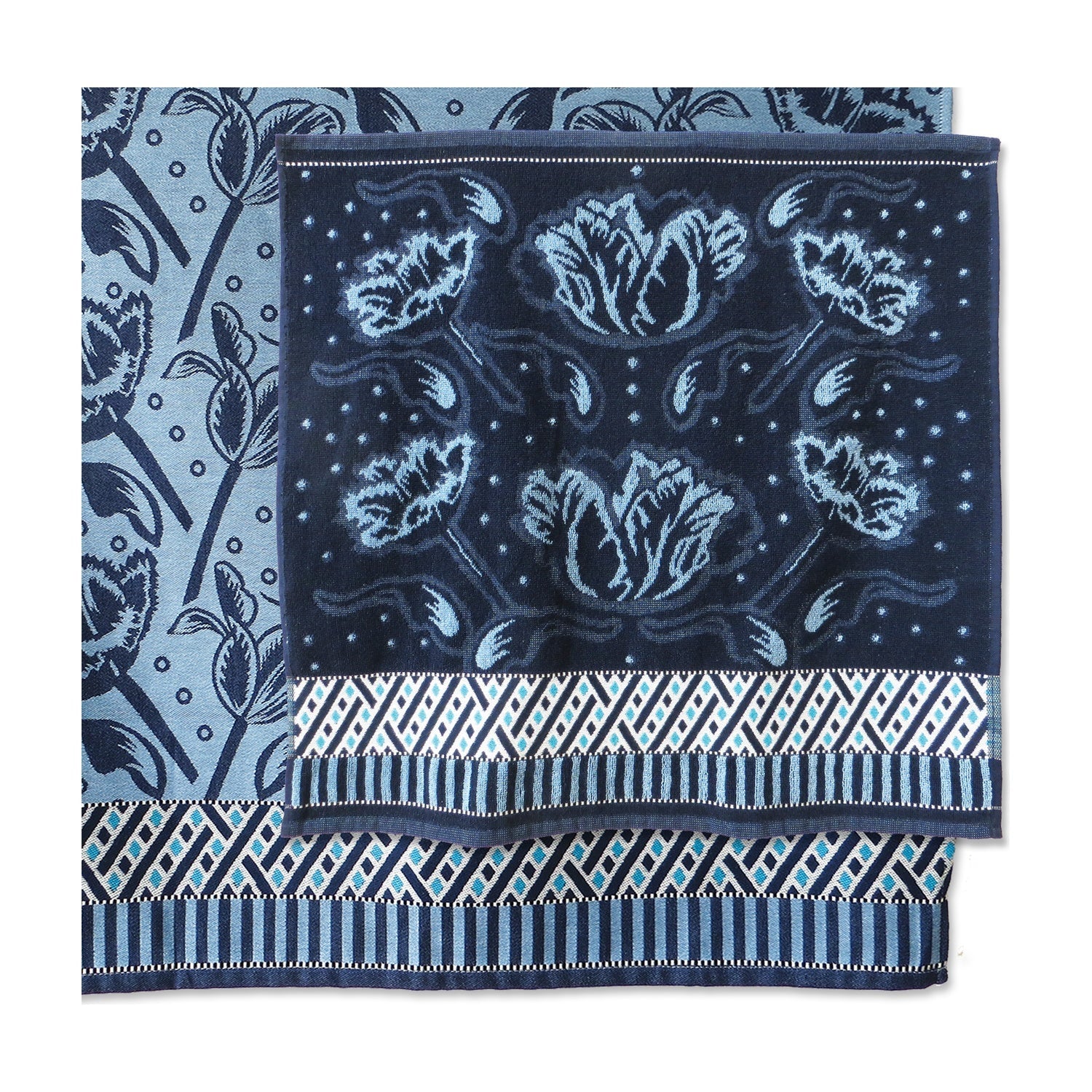 Mariëtte Wolbert Keukendoek - La Bomba Tulipa Blauw op witte achtergrond