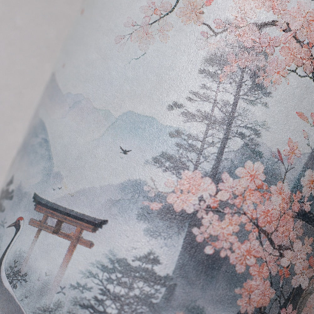Close-up van het Japanse landschap met torii-poort en kersenbloesem op de IZY Thermosbeker