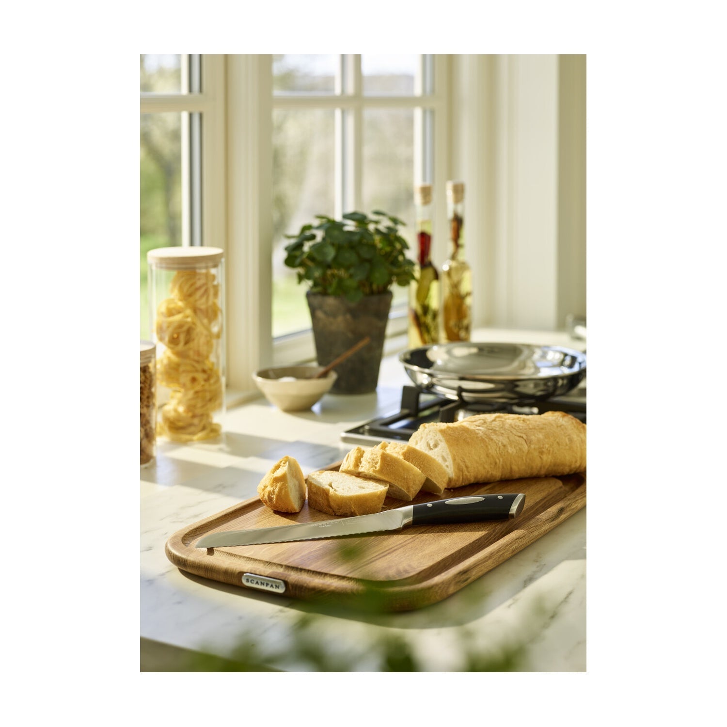 Scanpan Classic Broodmes - 20 cm, detailfoto