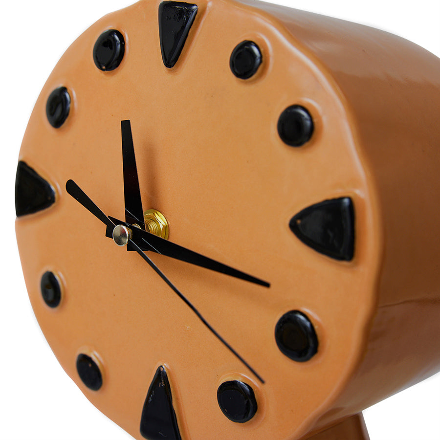 HKLiving 70's Klok Peach, close-up van de wijzerplaat