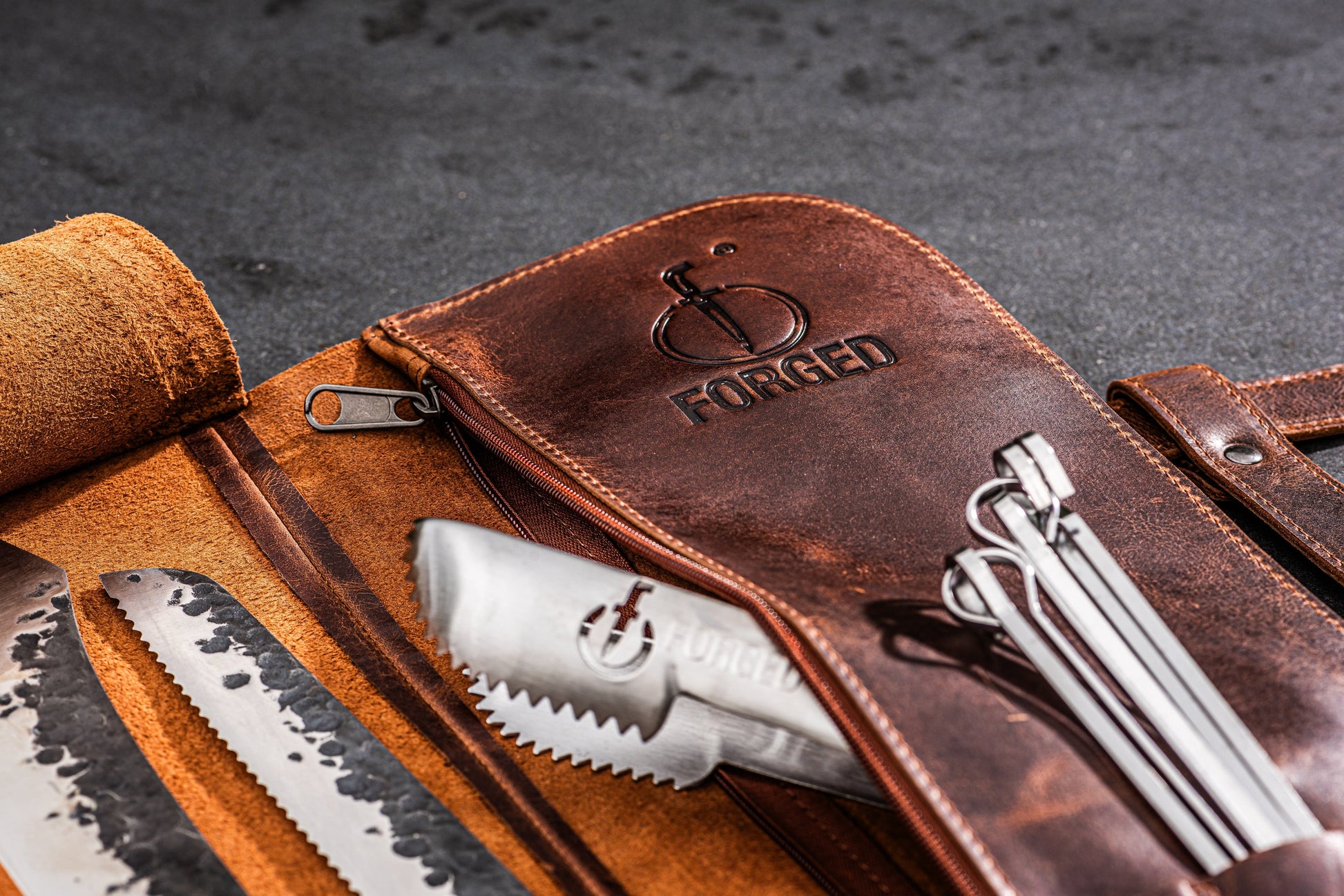 Forged Foedraal Bruin Leder