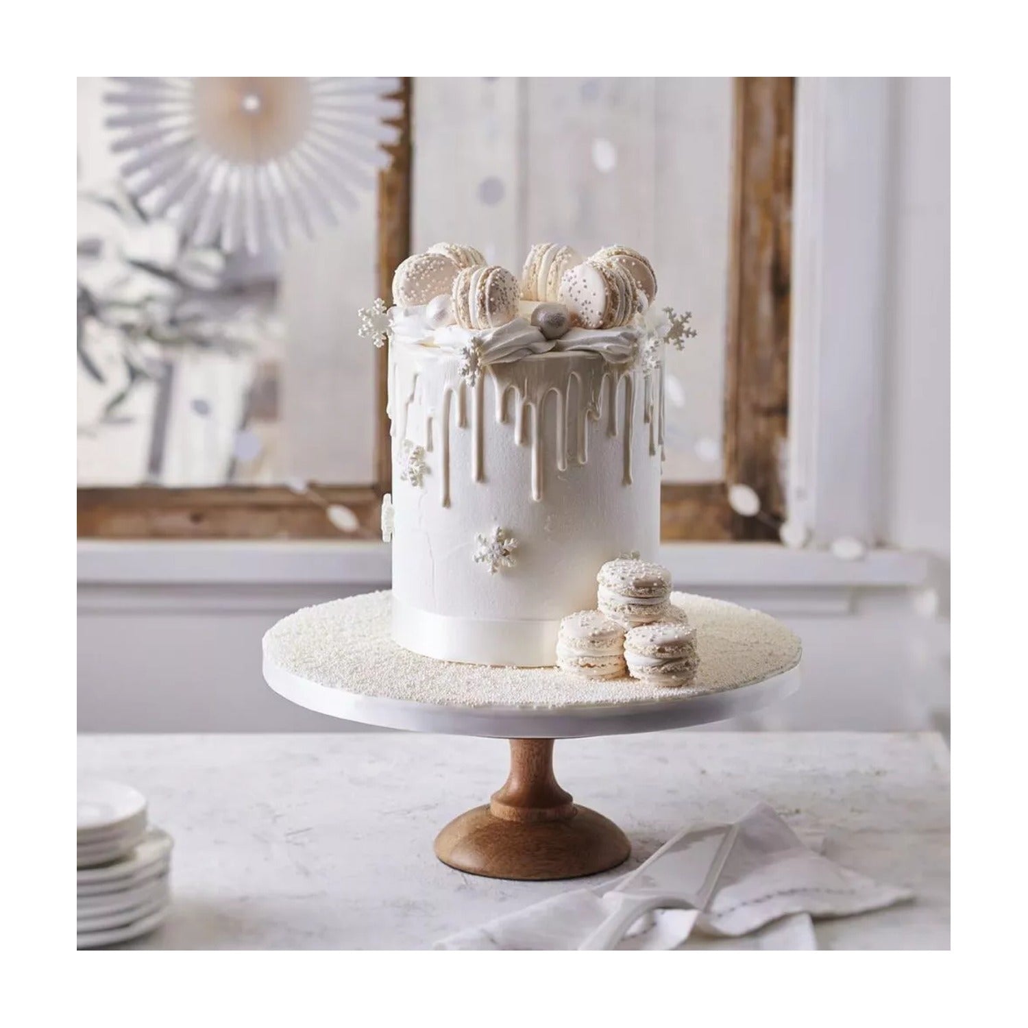 FunCakes Fondant Bright White op witte achtergrond