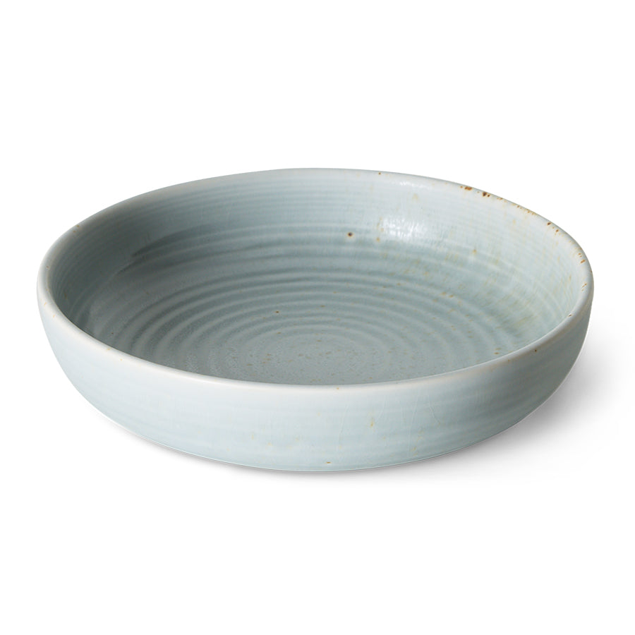 HKLiving Chefs Ceramics Diep bord L Soft Blue, zijaanzicht met diepte zichtbaar