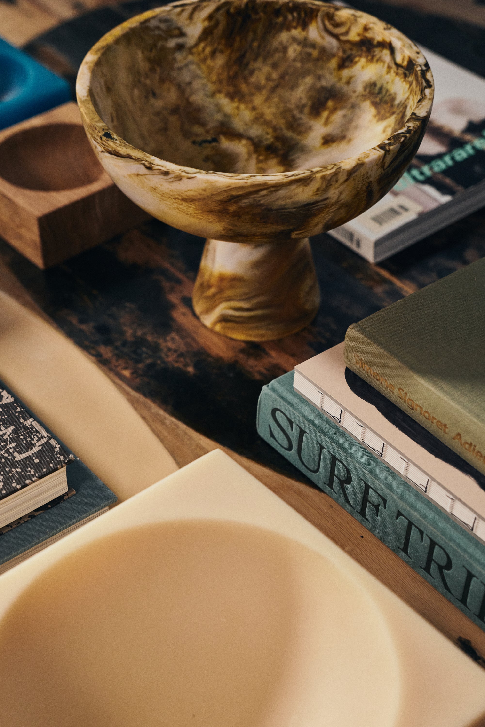 HKLiving 70's Taartplateau - Marbled Ochre