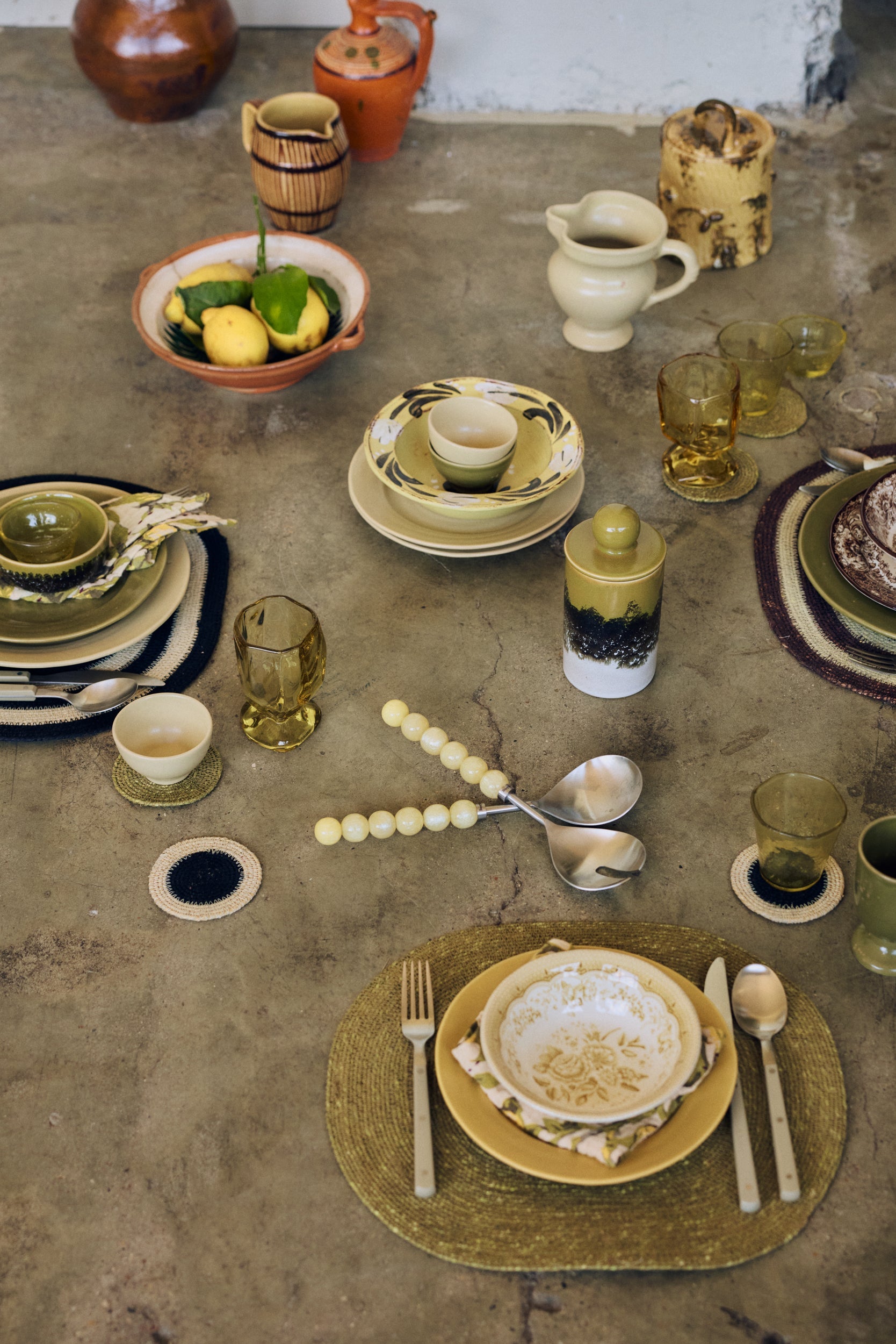 HKLiving Soft Edge Onderzetters Amalfi op tafel onder glazen