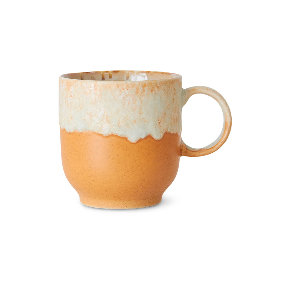 HKLiving 70's Koffiemok met Oor - Dunes op witte achtergrond