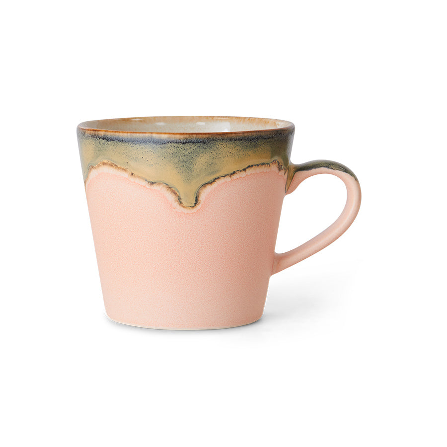 HKLiving 70's Cappuccino Mok - Blossom op witte achtergrond