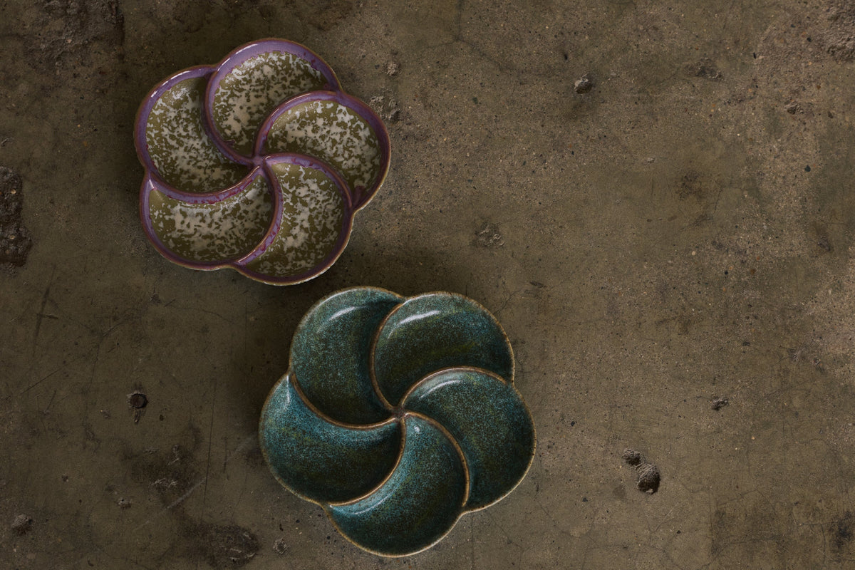 HKLiving 70's Snackschaal Deepsea naast een andere kleur, van bovenaf