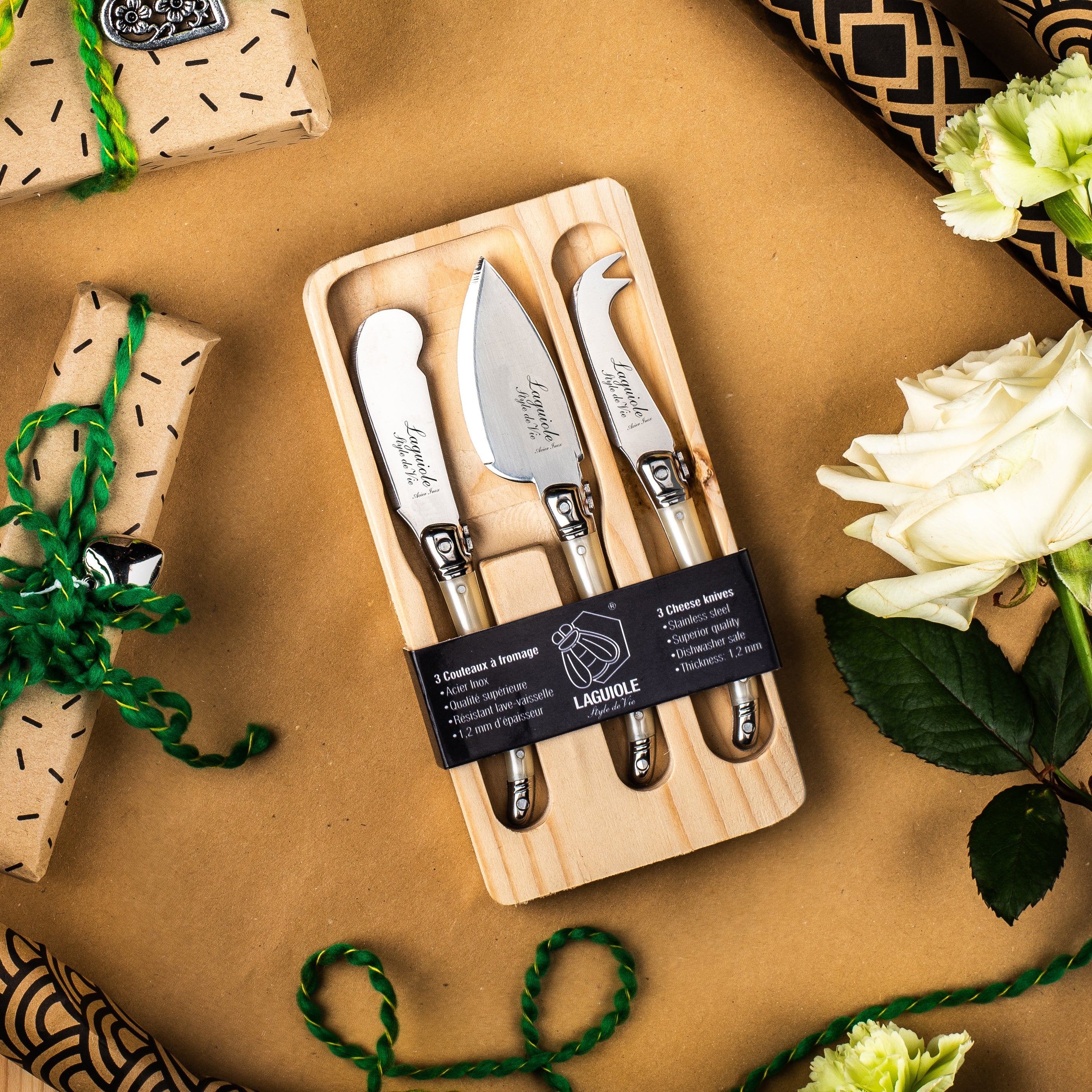 Laguiole Style de Vie Premium Line Kaasmessen 3-delig - Parelmoer