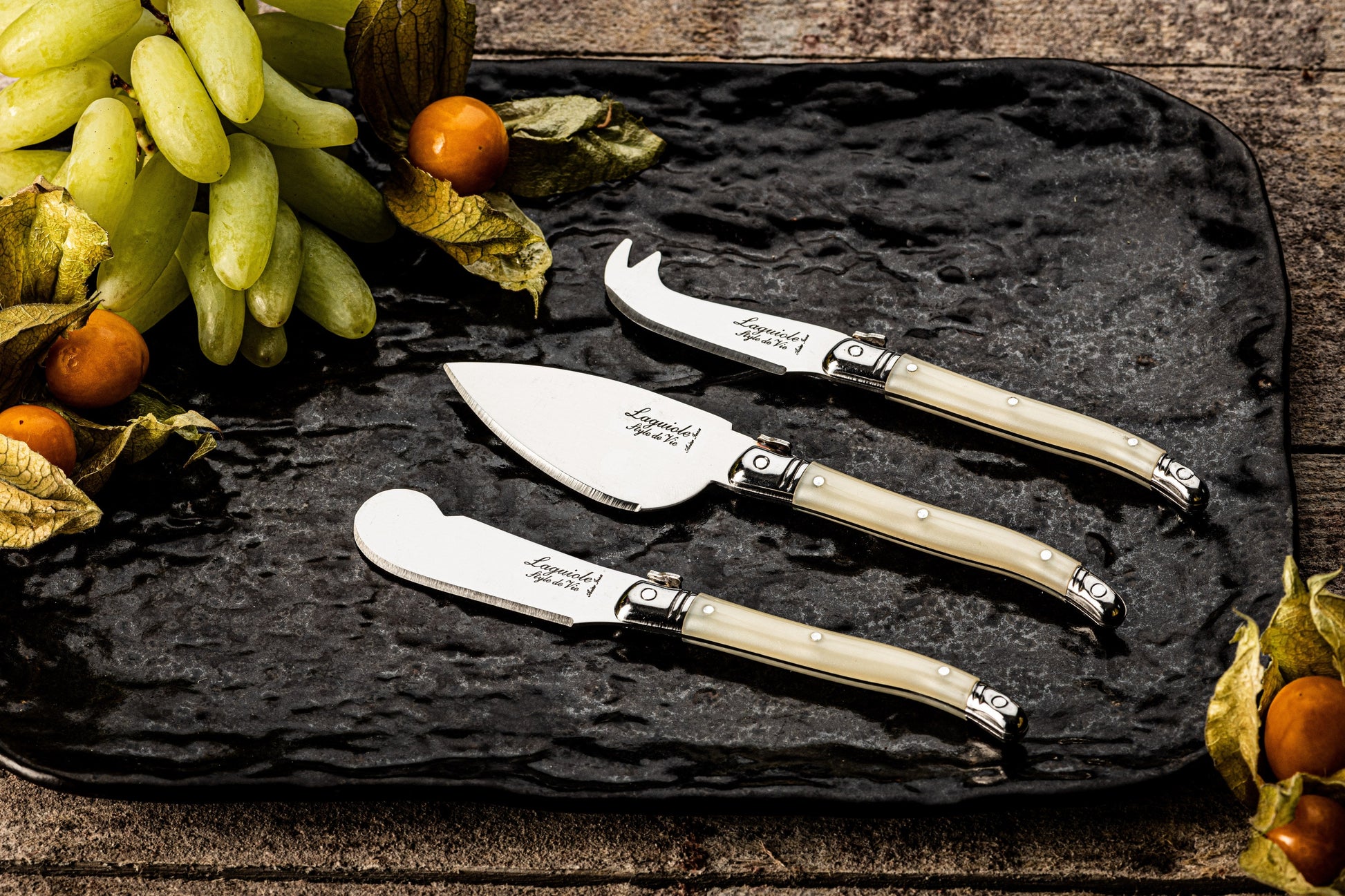 Laguiole Style de Vie Premium Line Kaasmessen 3-delig - Parelmoer
