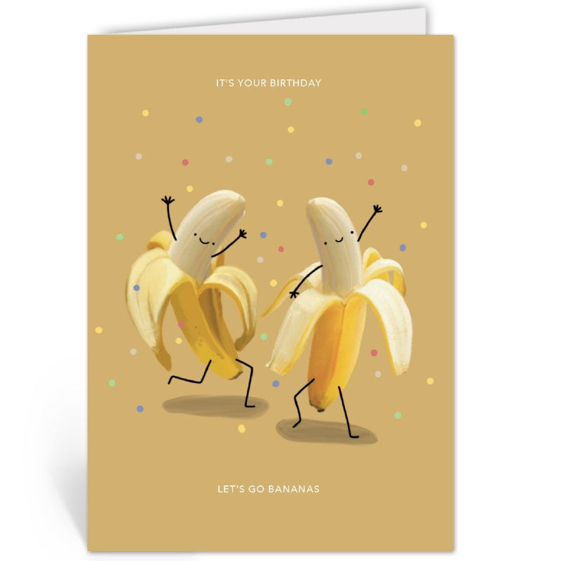 Rechtopstaande verjaardagskaart "Let's Go Bananas" van Depre Design met twee dansende bananen