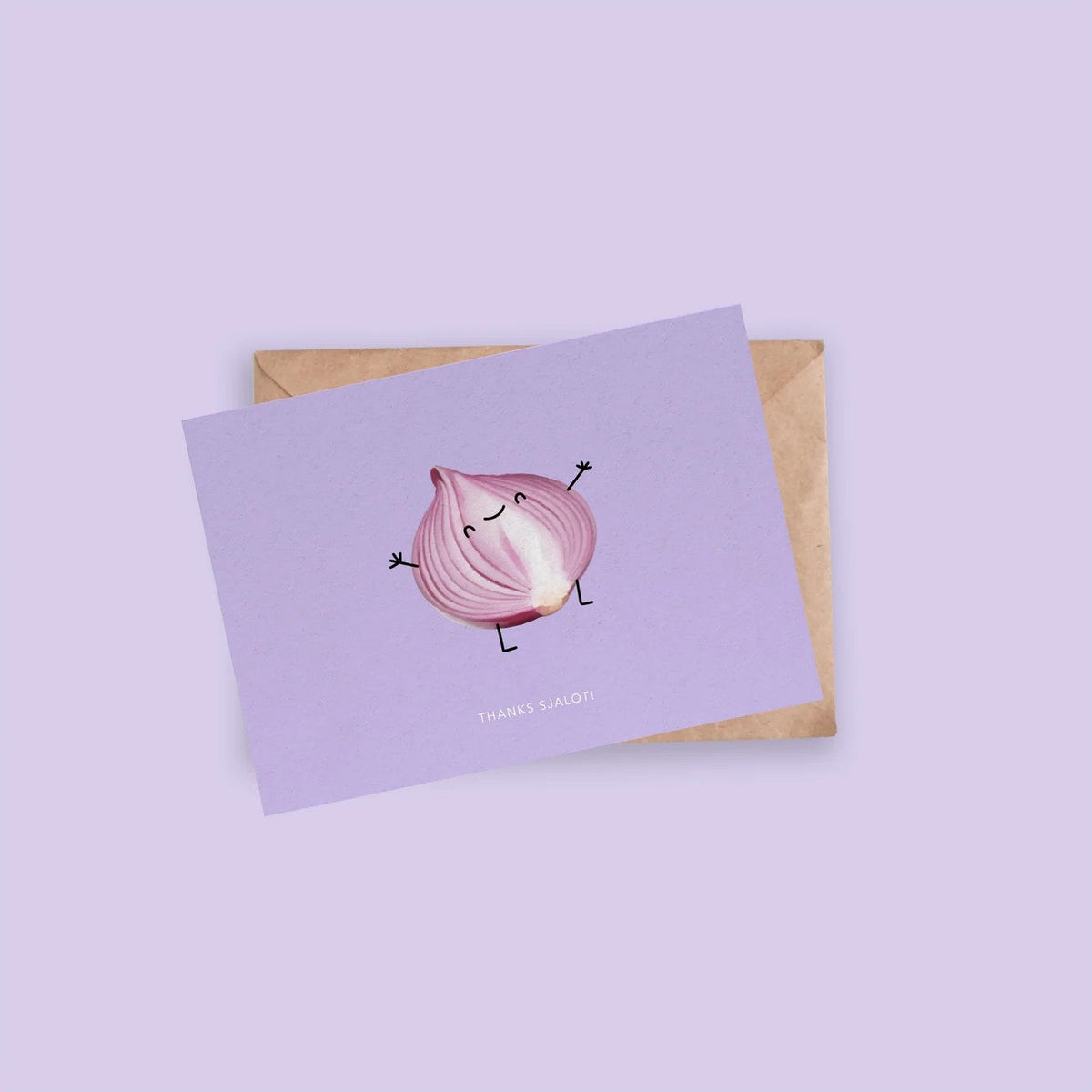 Lila wenskaart met geïllustreerde sjalot met gezichtje en tekst "Thanks sjalot!", op kraft envelop