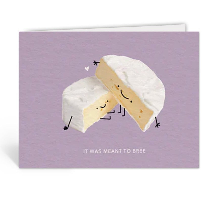 Lila wenskaart met omhelzende brie-illustratie, liggend op een kraftpapieren envelop.