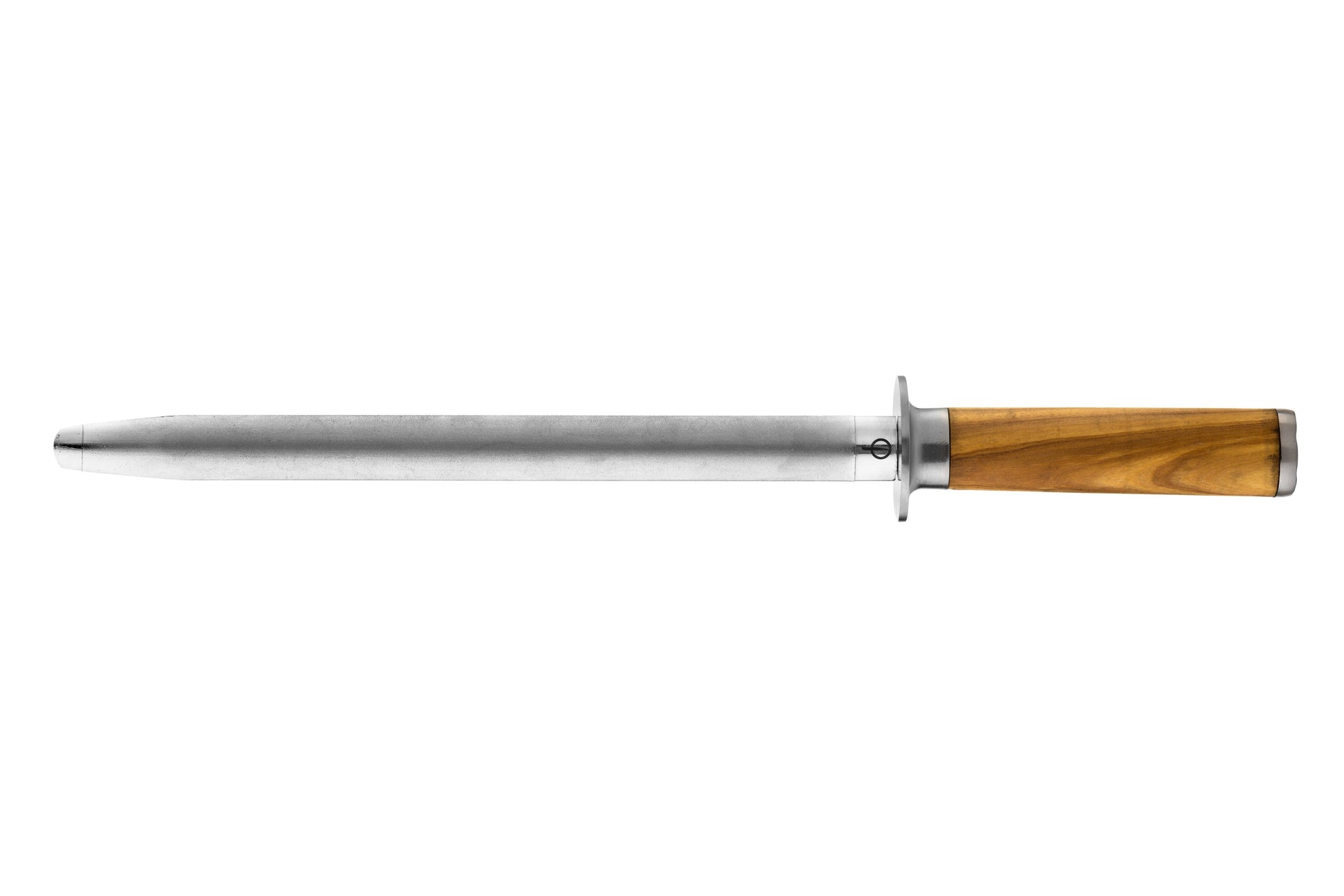 Forged Olive Diamanten Aanzetstaal op witte achtergrond