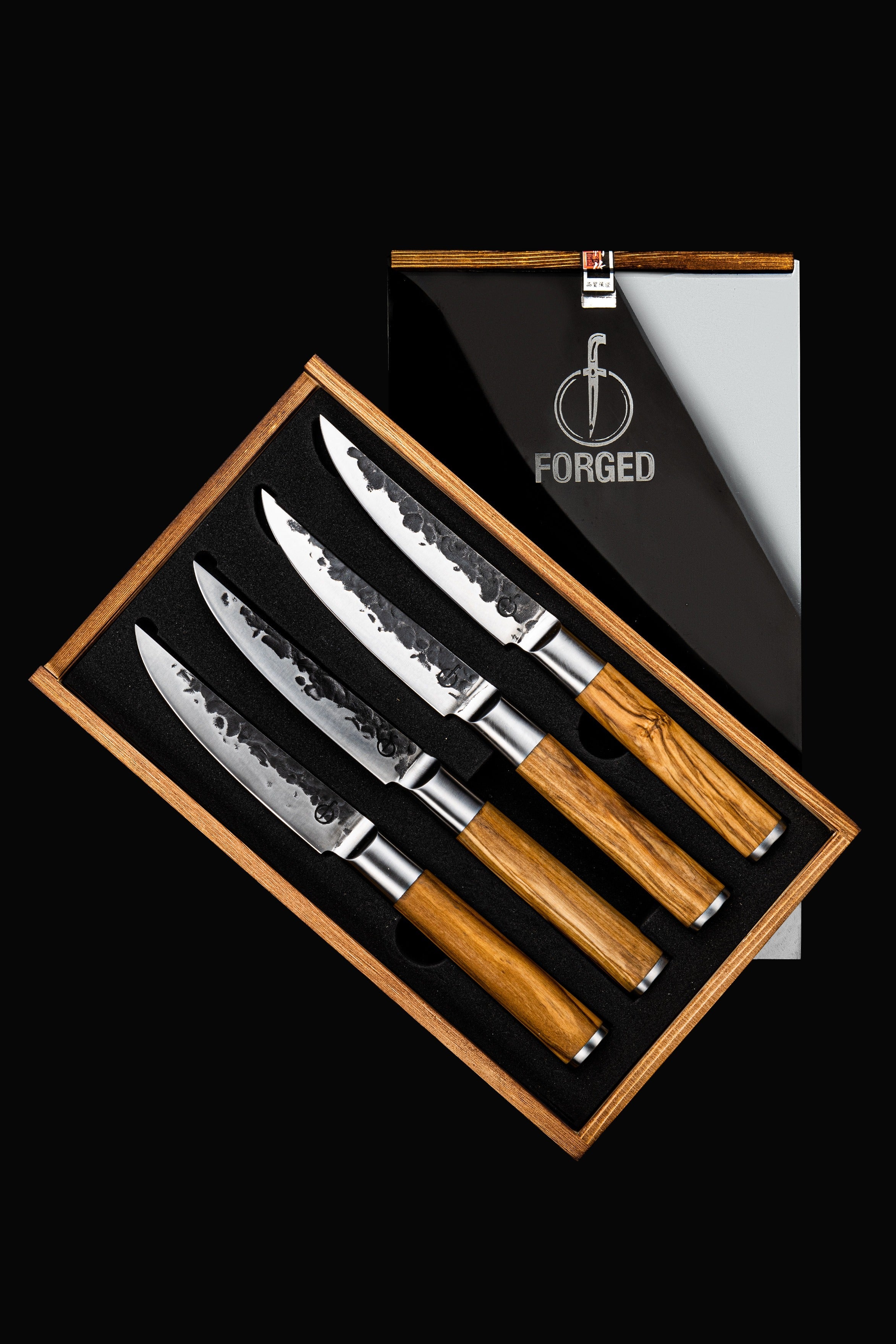 Forged Olive Steakmessenset 4-delig