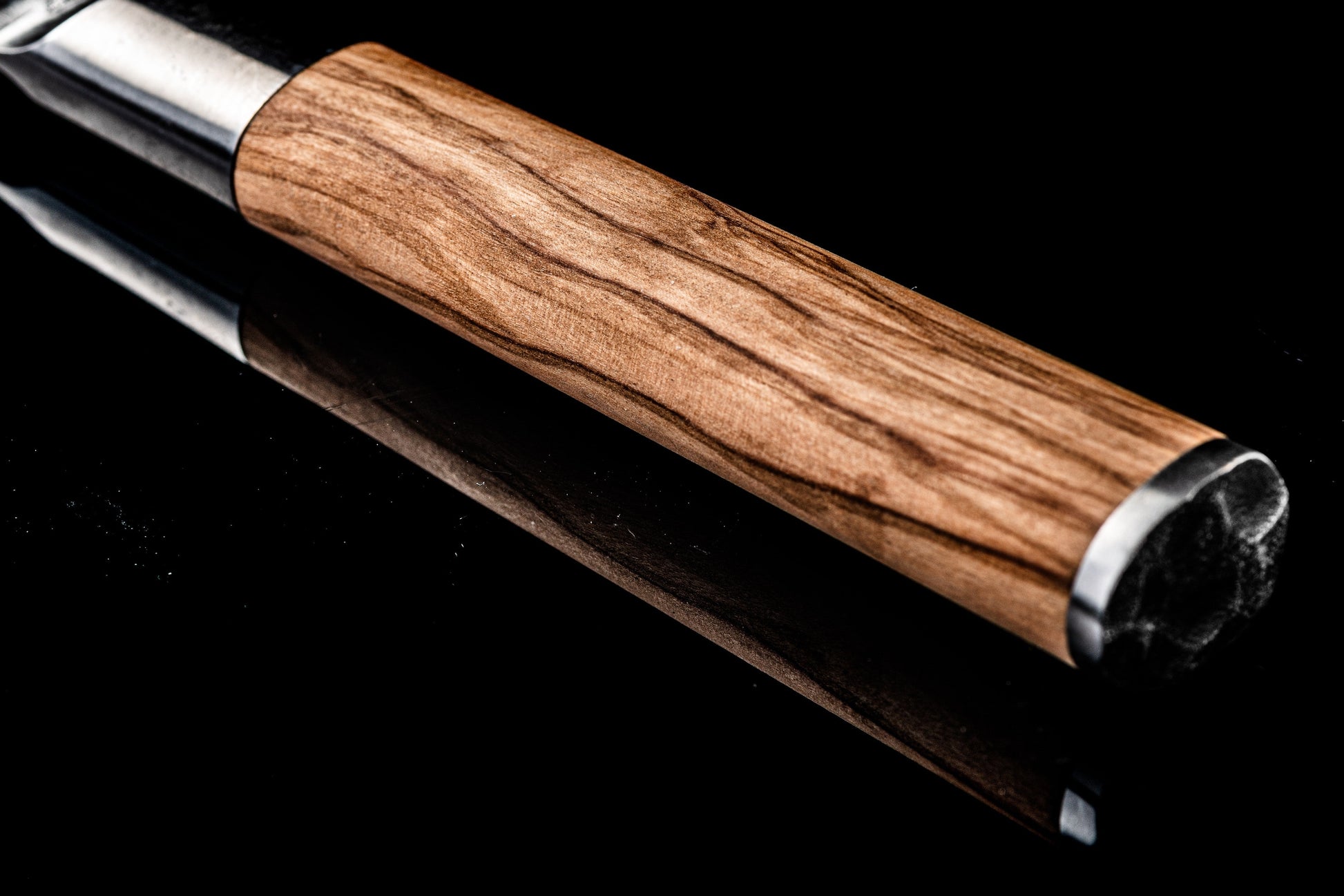 Forged Olive Universeel Mes Gekarteld - 14 cm