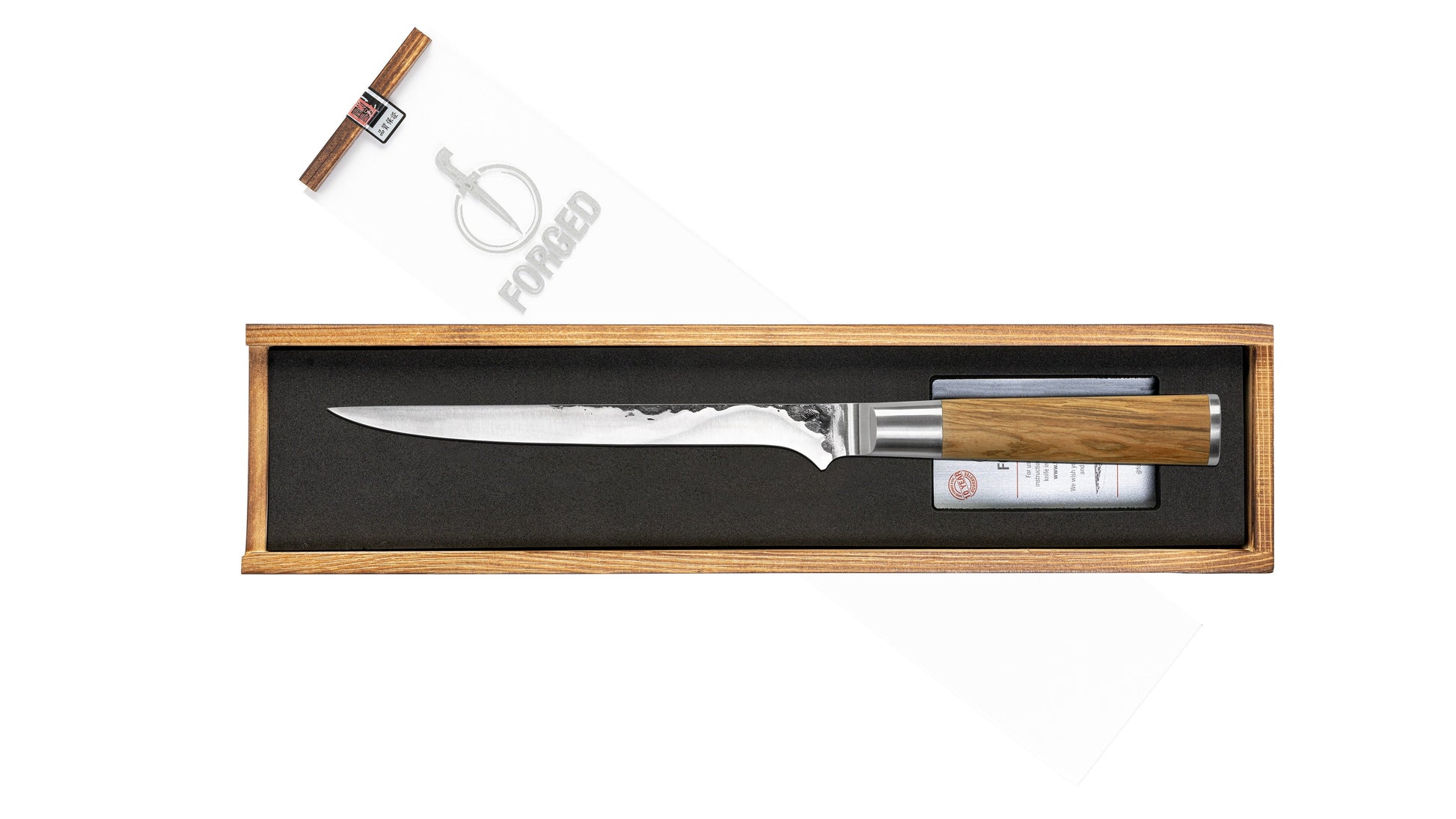 Forged Olive Visfileermes - 18 cm op witte achtergrond