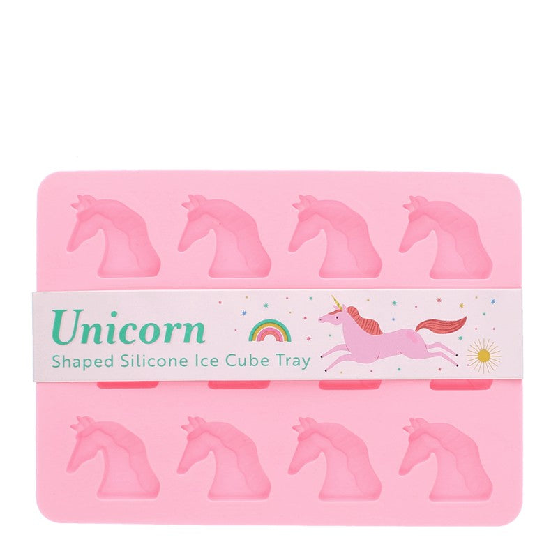 Roze siliconen ijsblokjesvorm met eenhoornhoofden, met een papieren band met de tekst Unicorn Shaped Silicone Ice Cube Tray, een regenboog en een springende eenhoorn