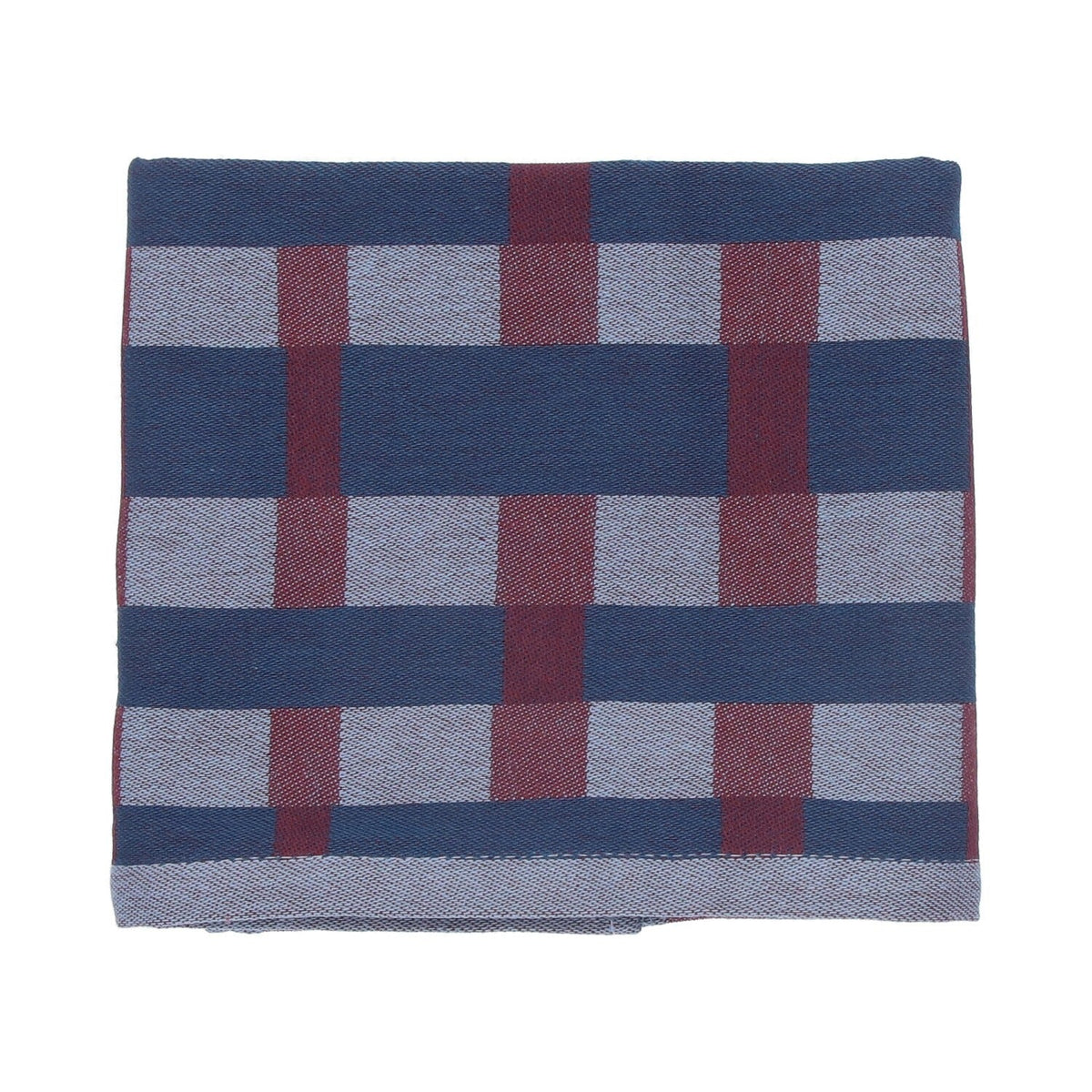 Theedoek Geometric Sofia - Blue, opgevouwen met brede marineblauwe banden en bordeauxrode verticale banden