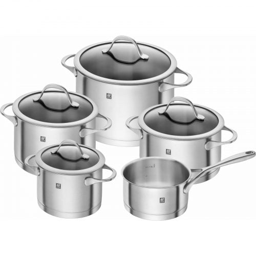 Zwilling Essence Pannenset 5-delig op witte achtergrond