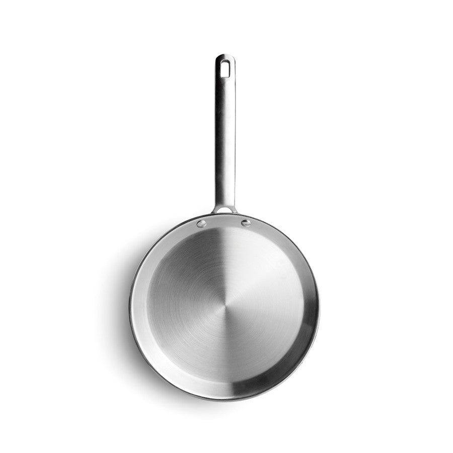 Ibili Element Pannenkoekenpan 5-Ply, verticaal bovenaanzicht van de platte gepolijste bakbodem