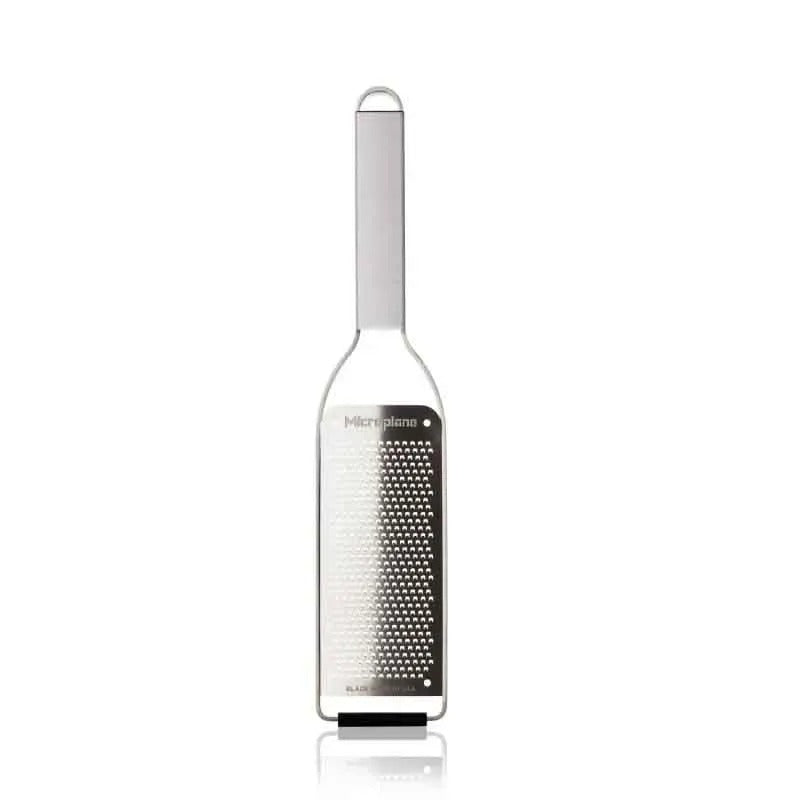 Microplane Professional 2.0 Rasp - Fijn op witte achtergrond