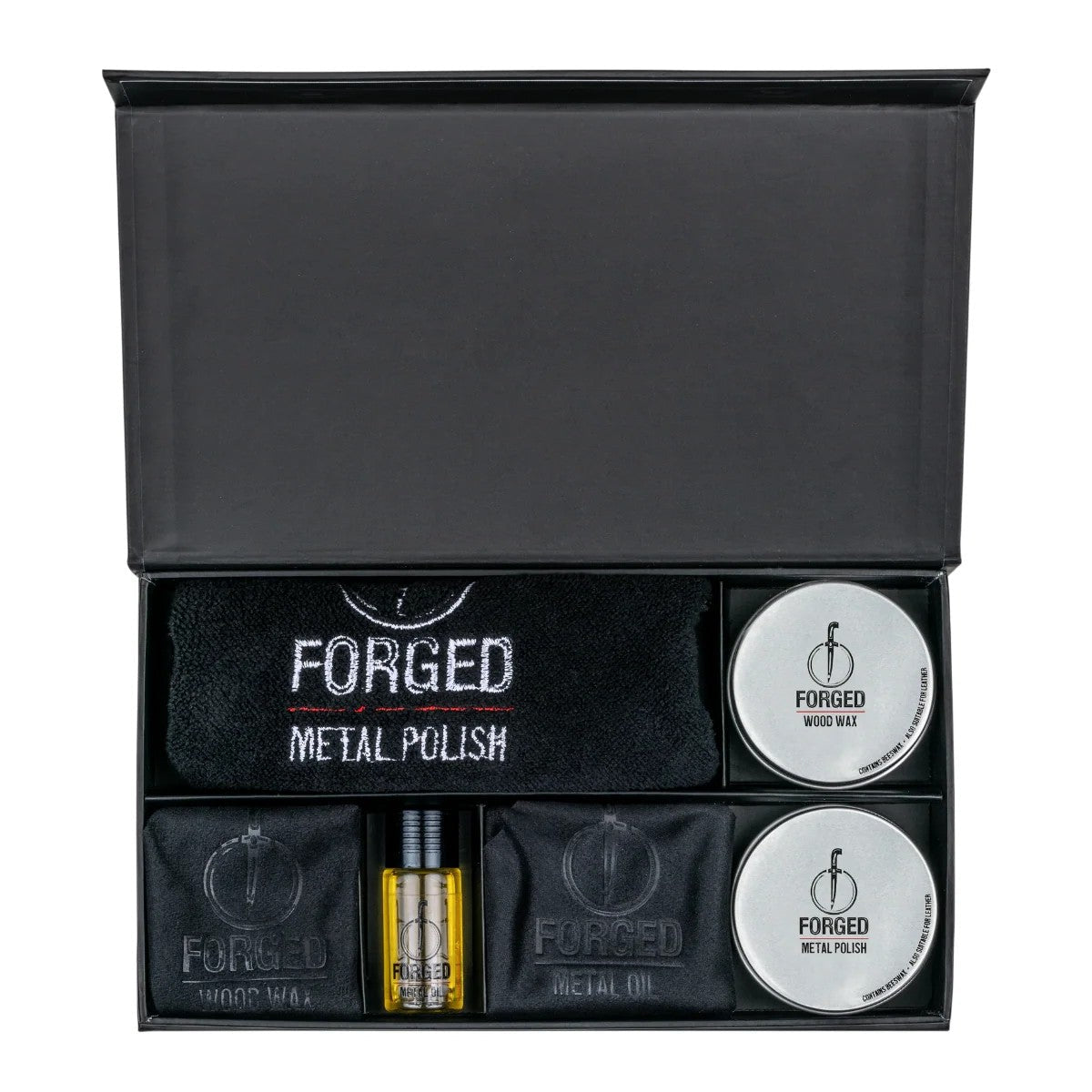 Forged Essentials Onderhoudsset op witte achtergrond