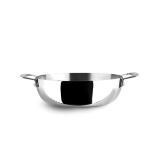 Deze hapjespan ‘Triply’ van Ibili is perfect voor wie gezonder wil koken. De pan heeft geen chemische anti-aanbaklaag en is volledig vrij van PFOA en PTFE ofwel PFAS vrij.
